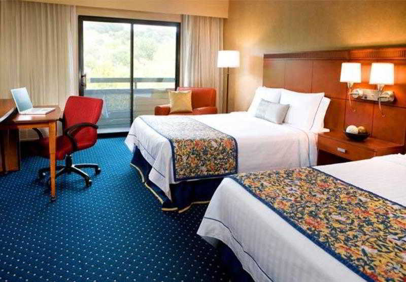 Courtyard Dallas Addison Midway Exterior foto